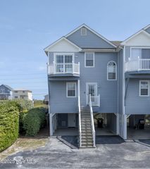 101 Heron Cay Court, North Topsail Beach, NC 28460
