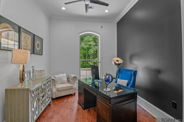 13115 Diversion Canal Rd, St Amant, LA 70774