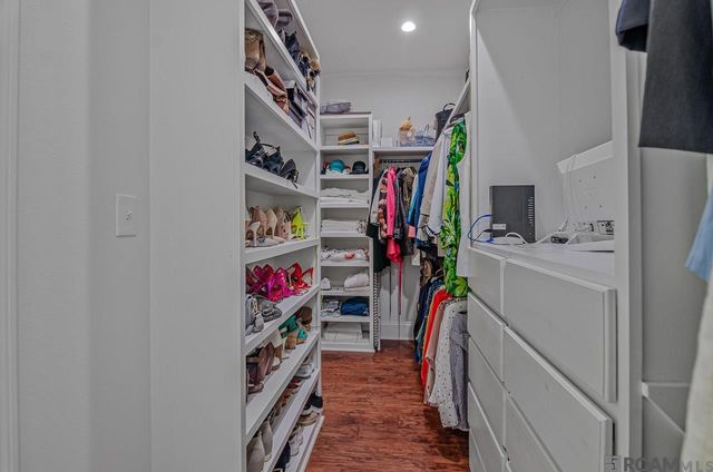 13115 Diversion Canal Rd, St Amant, LA 70774