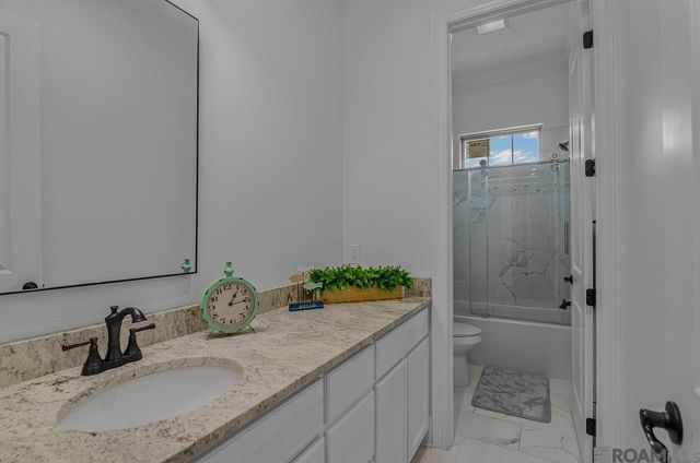 13115 Diversion Canal Rd, St Amant, LA 70774