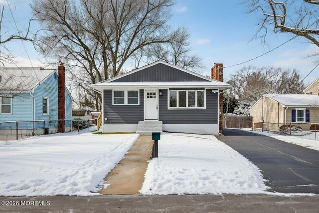 101 Hudson Avenue, Hazlet, NJ 07734