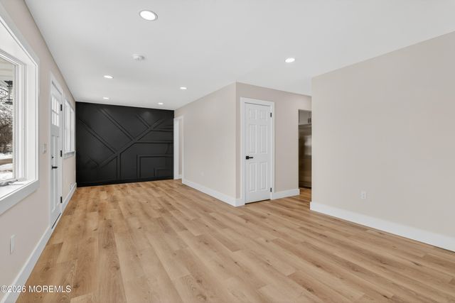 101 Hudson Avenue, Hazlet, NJ 07734