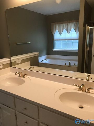 110 Bridgeway Lane, Madison, AL 35758