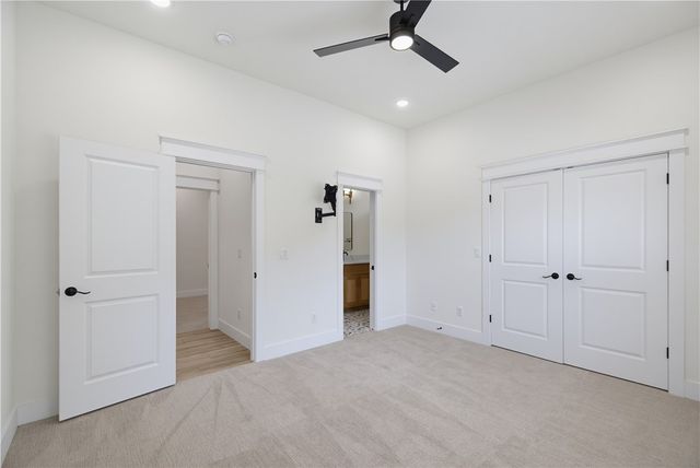 12412 Wildwood Drive, Rogers, AR 72756