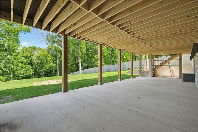 12412 Wildwood Drive, Rogers, AR 72756