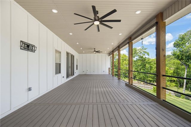 12412 Wildwood Drive, Rogers, AR 72756
