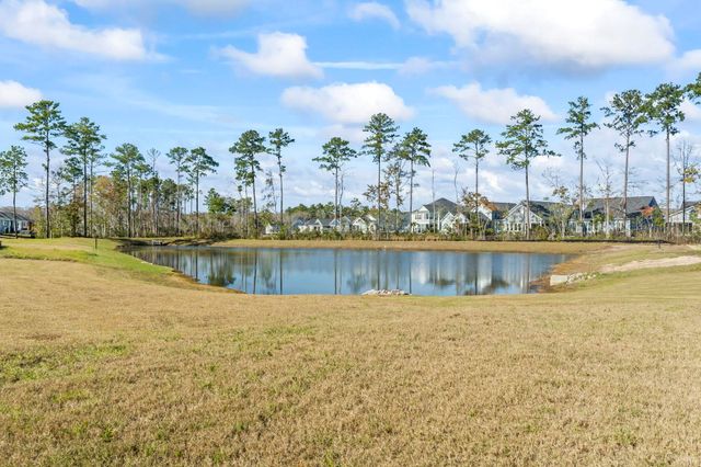 2034 Comradery Way, Murrells Inlet, SC 29576