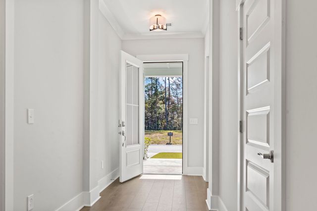 2034 Comradery Way, Murrells Inlet, SC 29576