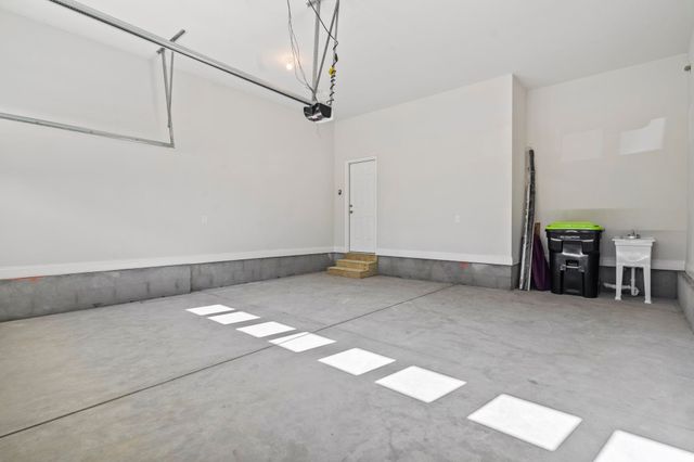 2034 Comradery Way, Murrells Inlet, SC 29576