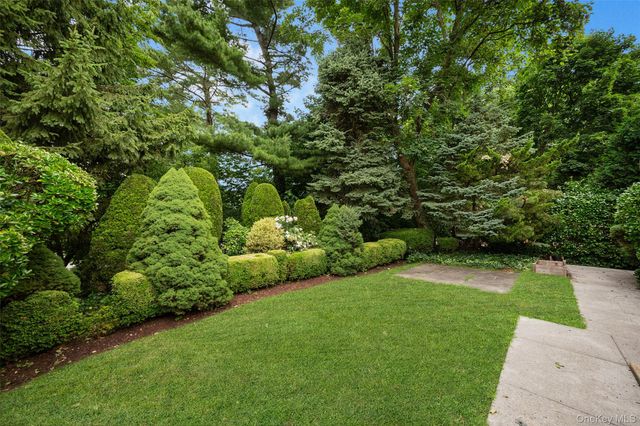 91 Parkway Road G1, Bronxville, NY 10708