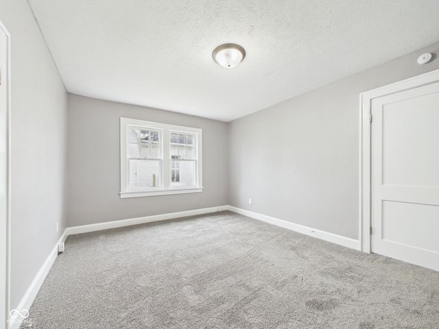 1525 Noble Street, Anderson, IN 46016