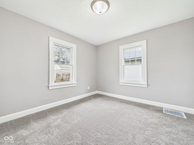 1525 Noble Street, Anderson, IN 46016