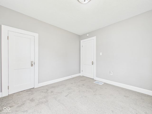 1525 Noble Street, Anderson, IN 46016