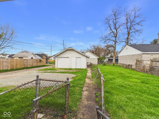 1525 Noble Street, Anderson, IN 46016