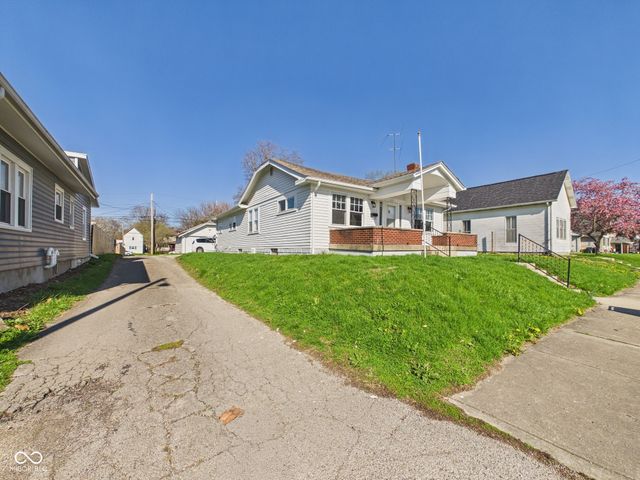 1525 Noble Street, Anderson, IN 46016
