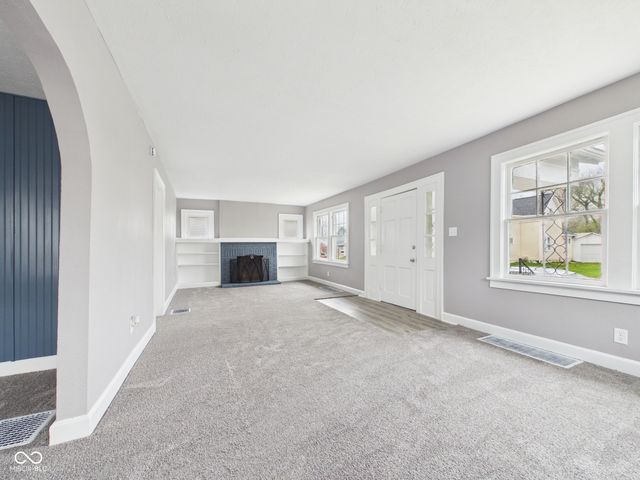 1525 Noble Street, Anderson, IN 46016