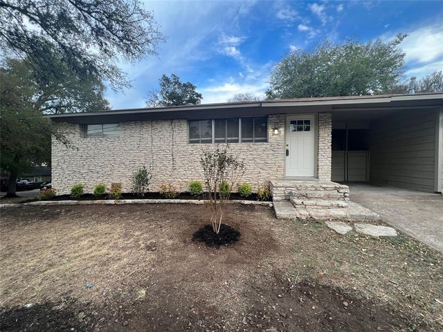 907 Possum Trot ST B, Austin, TX 78703