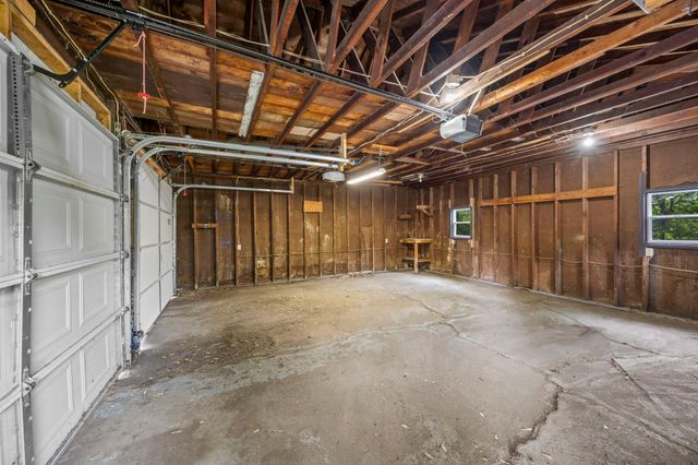 577 38th Avenue NE, Columbia Heights, MN 55421