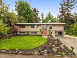 8805 SE 39th Street, Mercer Island, WA 98040