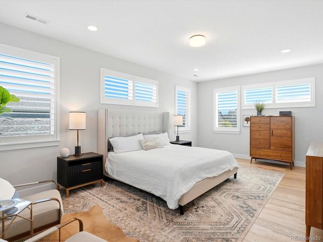 762 Delechant Dr, Erie, CO 80516