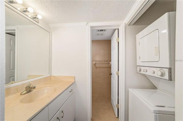 563 MIDWAY TRACK K103, Ocala, FL 34472