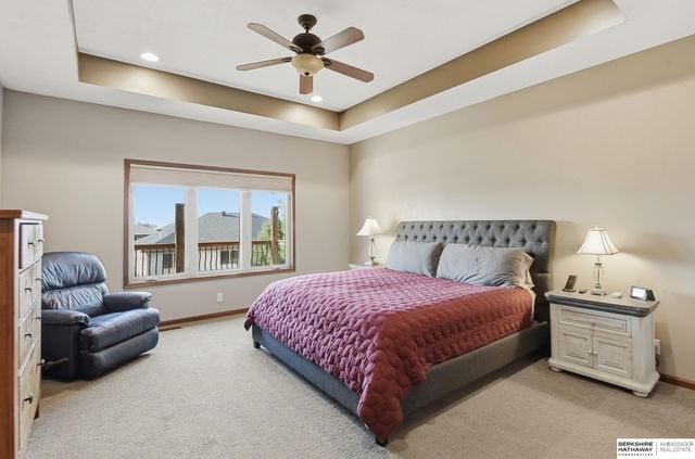 2831 Shadowbrook Drive, Lincoln, NE 68516