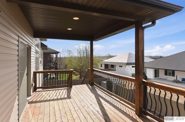 2831 Shadowbrook Drive, Lincoln, NE 68516