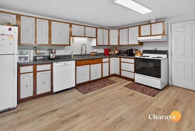961 CLEAR STREET, North Pole, AK 99705