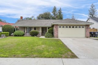 3632 E Willow Court, Visalia, CA 93292