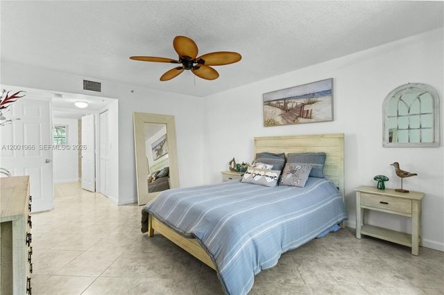 519 E Sheridan St 3062, Dania Beach, FL 33004