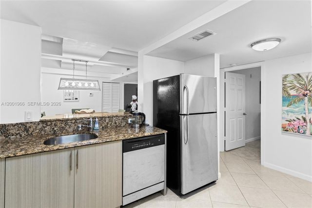 519 E Sheridan St 3062, Dania Beach, FL 33004