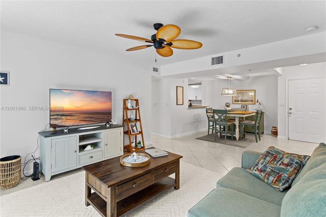 519 E Sheridan St 3062, Dania Beach, FL 33004