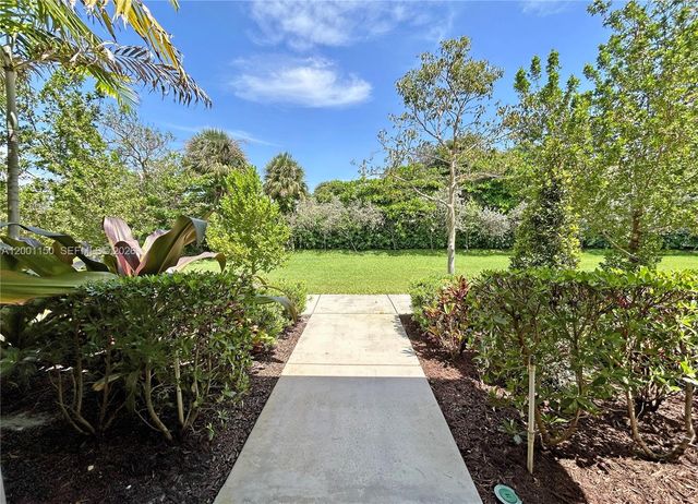 511 NW 17th St 511, Fort Lauderdale, FL 33311