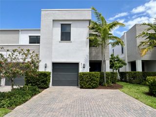 511 NW 17th St 511, Fort Lauderdale, FL 33311