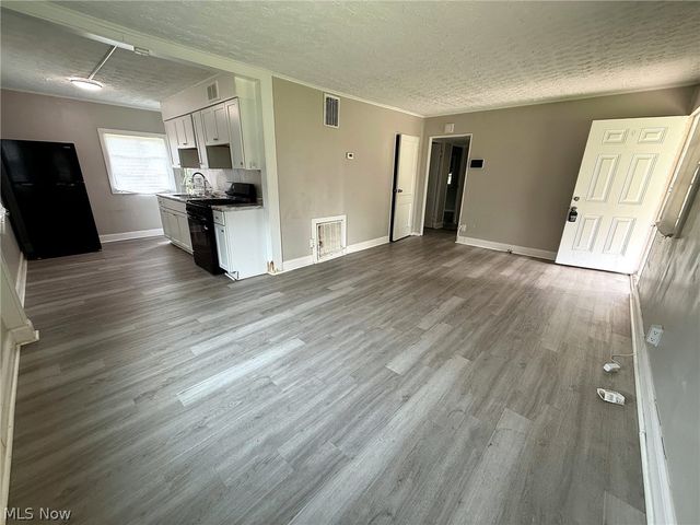 4109 E 106th Street, Cleveland, OH 44105