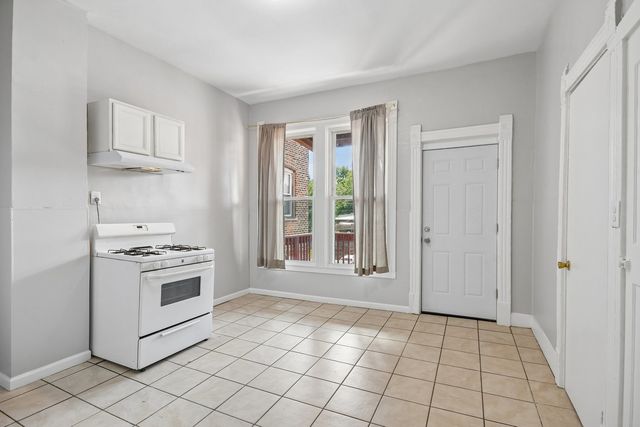1914 S Hamlin Avenue, Chicago, IL 60623