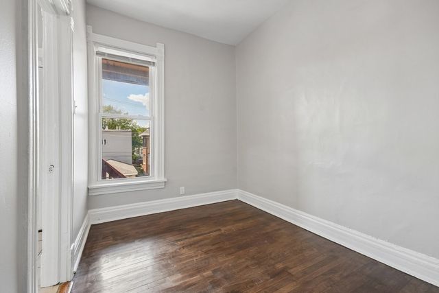 1914 S Hamlin Avenue, Chicago, IL 60623