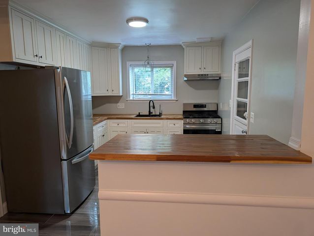 5504 KIRBY ST, District Heights, MD 20747