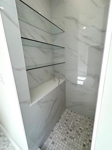 4 Josiah Path, Falmouth, MA 02540