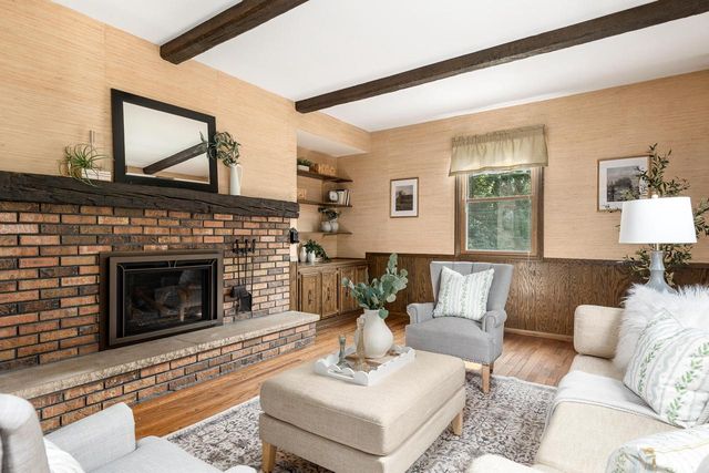 S64W12622 Tennyson LANE, Muskego, WI 53150
