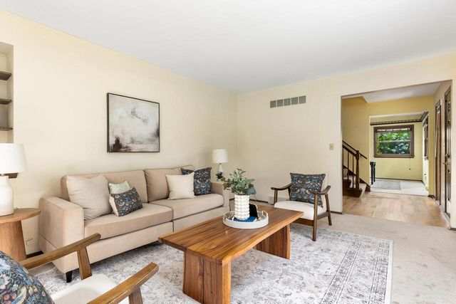 S64W12622 Tennyson LANE, Muskego, WI 53150