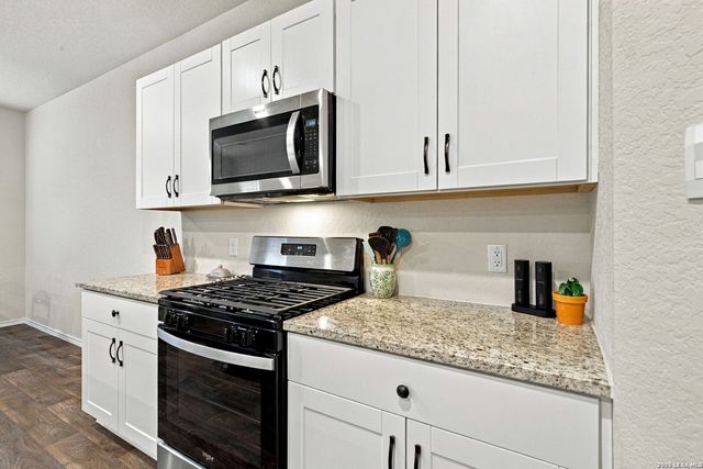 10503 Pinova, San Antonio, TX 78252
