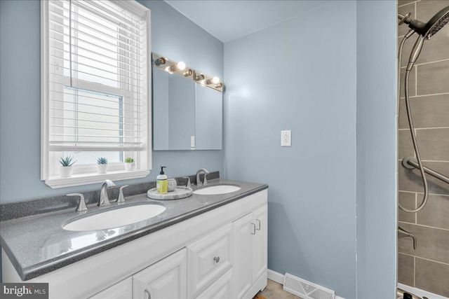 1230 BRYAN ST, Drexel Hill, PA 19026