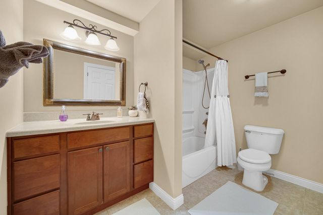 1626 Truchard Court, Crown Point, IN 46307