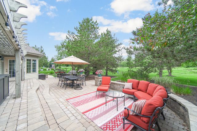 1626 Truchard Court, Crown Point, IN 46307
