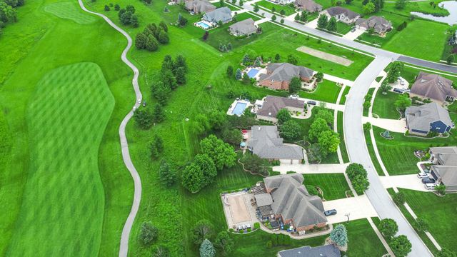 1626 Truchard Court, Crown Point, IN 46307