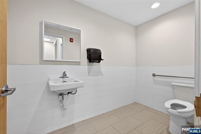 291 Crooks Avenue, Clifton, NJ 07011