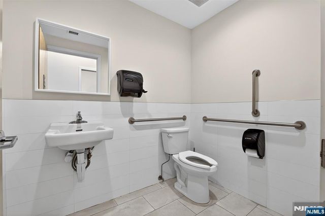 291 Crooks Avenue, Clifton, NJ 07011