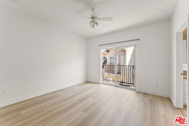 12375 Osborne Place 13, Pacoima (los Angeles), CA 91331