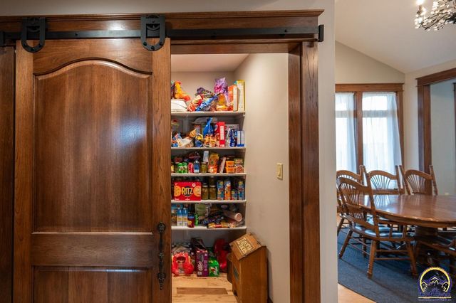 7630 SE Berryton RD, Berryton, KS 66409